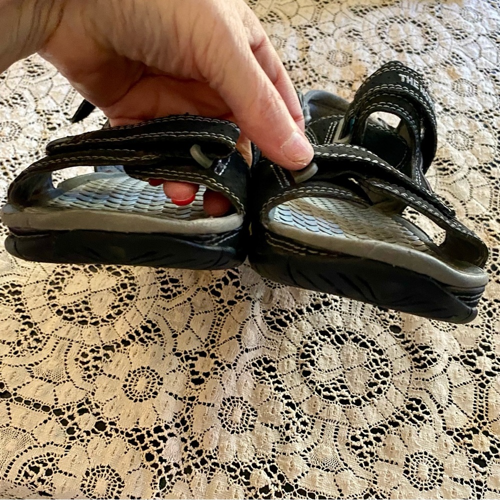 The North Face Black and Gray Sandals - Picture 7 of 12